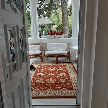Rebeka Holiday home Zamardi